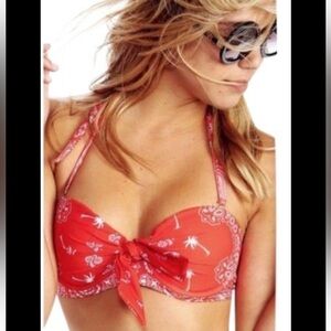 WildFox 
🦊💋 Bandita red bikini halter top NWOT